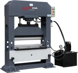 prasa-hydrauliczna-krawedziowa-przemyslowa-nacisk-100t-metcor-hpp-1010-1m