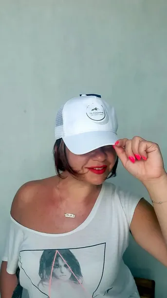 czapka-trucker-kolor-bialy