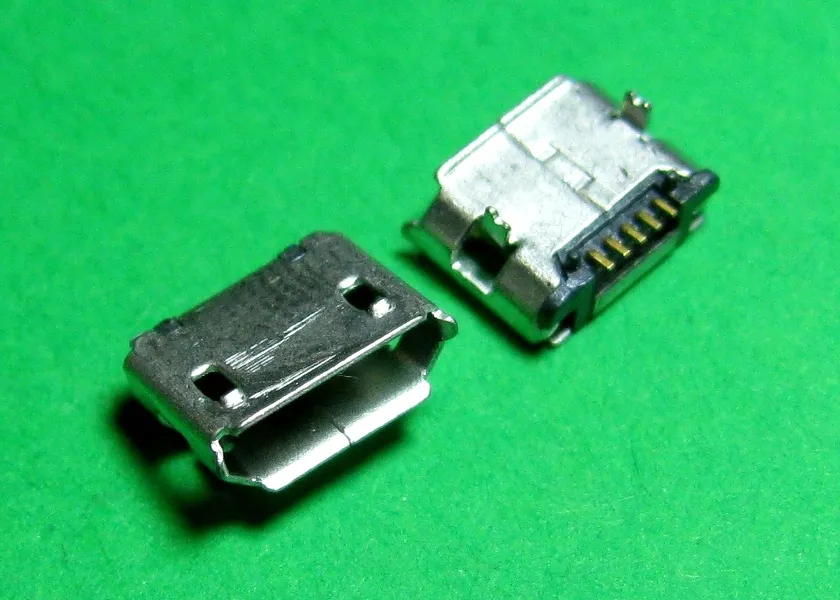 gniazdo-usb-micro-typ-b-smd-2szt
