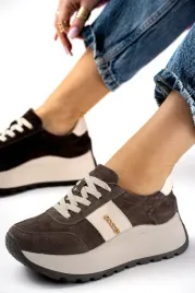 brazowe-skorzane-sneakersy-damskie-na-platformie-40