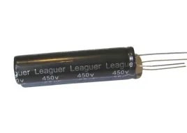 kondensator-elektr-100uf-450v-105-c-smukly