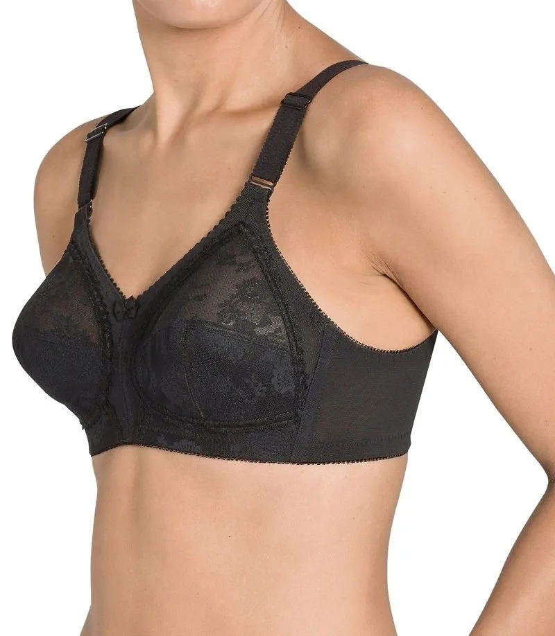 triumph-doreen-n-czarny-85-d