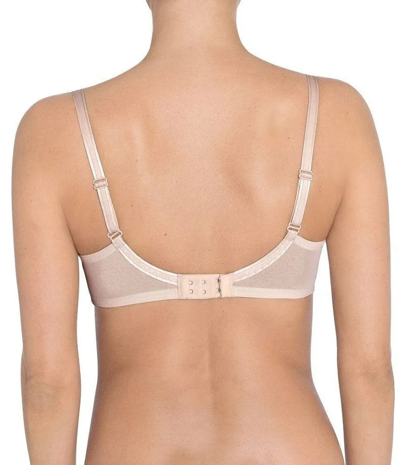 triumph-beauty-full-essential-wp-bez-80-e