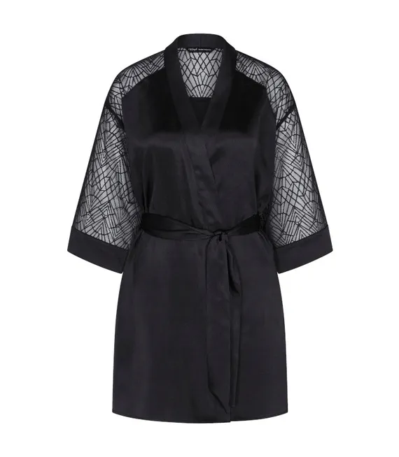 triumph-a-weekend-to-remember-robe-44