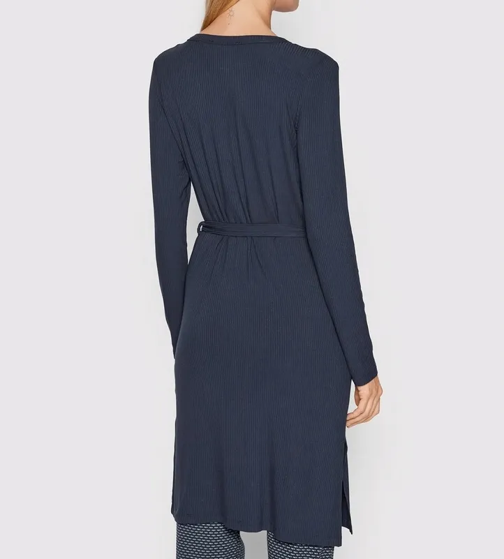 triumph-climate-control-cardigan-granat-38