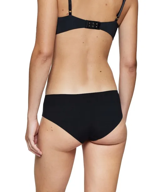 triumph-smart-invisible-hipster-czarne-2-fason-figi