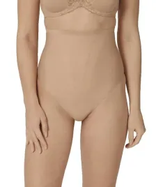 triumph-shape-smart-highwaist-string-bezowe-xl