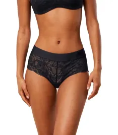 triumph-body-make-up-illusion-lace-shorty-czarne-36