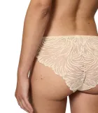 triumph-pretty-micro-tai-jasny-bez-l-fason-figi