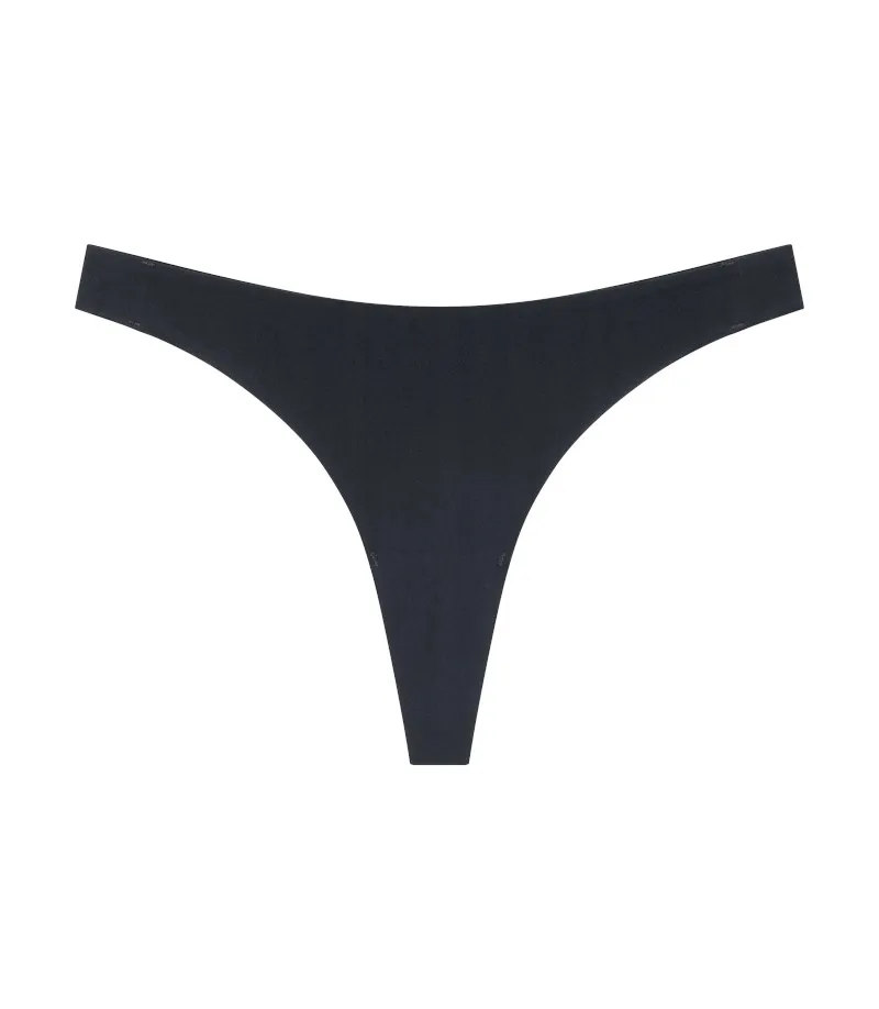 triumph-smart-invisible-string-czarne-2