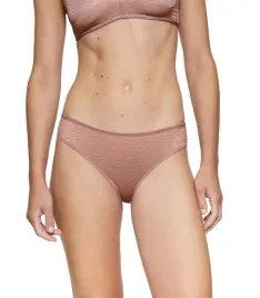 triumph-signature-sheer-tai-ex-jasny-braz-38