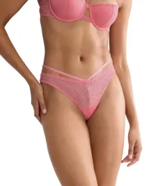 triumph-that-night-in-vegas-string-rozowy-38