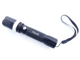 latarka-policyjna-swat-zoom-cree-led-police-4800ma