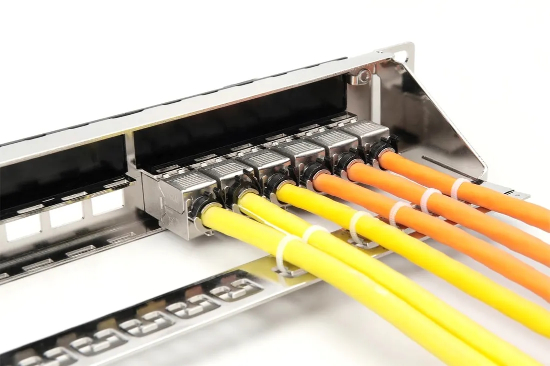 digitus-modulowy-panel-krosowy-24-portowy
