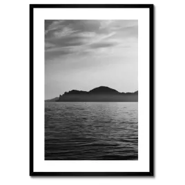 plakaty-w-ramie-50x70-krajobraz-z-zamglona-gora