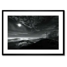 plakaty-w-ramie-70x50-panorama-gor-z-krzyzem