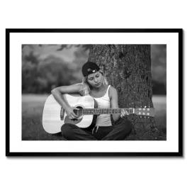 plakaty-w-ramie-70x50-gitara-moja-milosc-muzyka