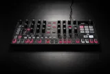 ik-multimedia-uno-synth-pro-x-syntezator-analogowy