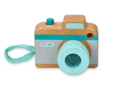 drewniany-pierwszy-aparat-fotograficzny-malucha-zabawka-na-dwor