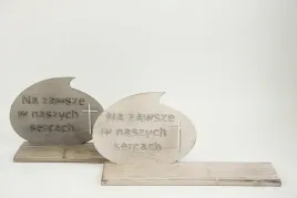 stroik-lezka-drewniany-na-cmentarz-kompozycja-grob