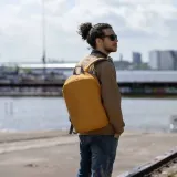 plecak-miejski-xd-design-bobby-soft-yellow
