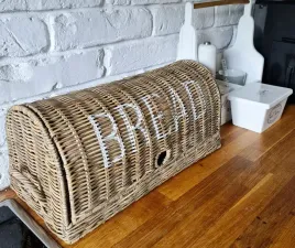 rattanowy-chlebak-hampton-bread-box