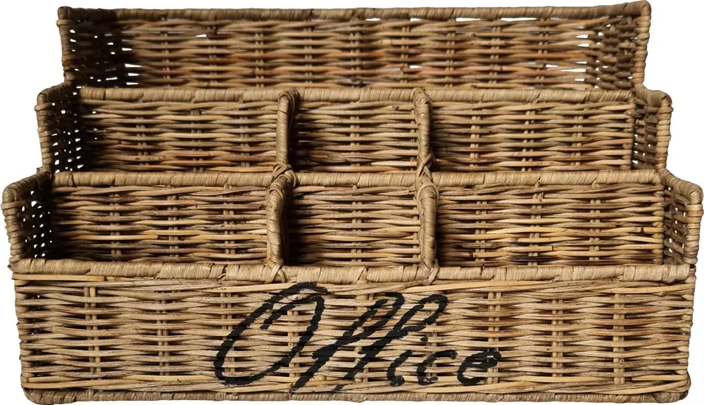 organizer-rattanowy-hampton-na-biurko