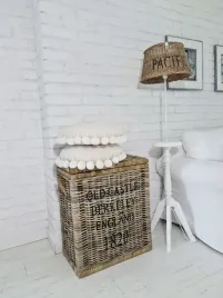 rustykalna-skrzynia-kufer-rattan-hampton