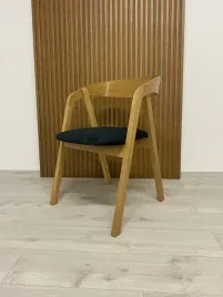 krzeslo-drewniane-dodo-nowoczesny-design-i-funkcjonalnosc