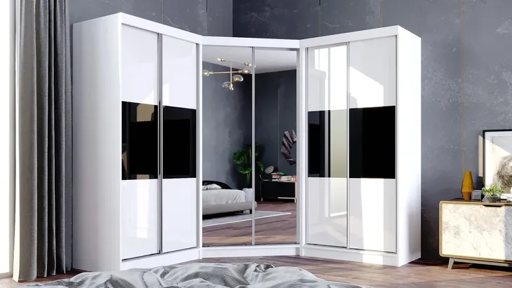 szafa-narozna-paris-z-drzwiami-przesuwnymi-polysk-stan-nowy-szerokosc-mebla-132-cm