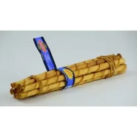 aromatyzowany-naturalny-gryzak-wolowy-o-smaku-jagnieciny-bravo-twisted-stic