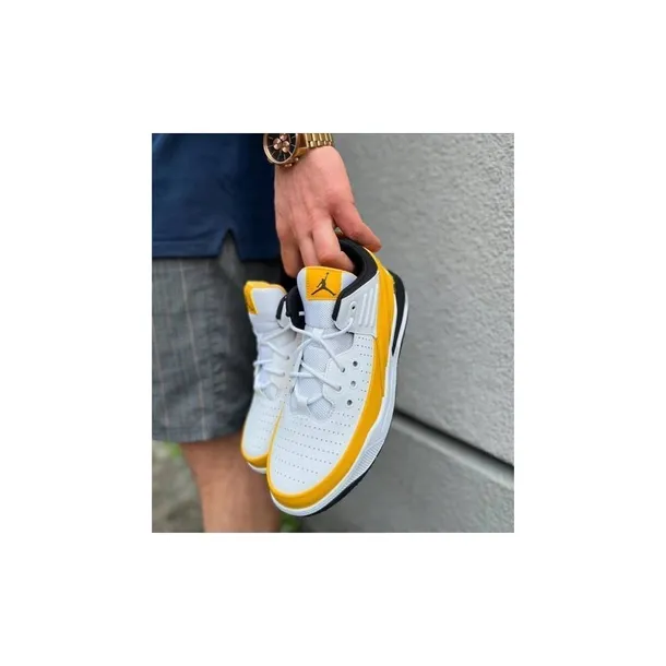 air-jordan-max-aura-5-rozmiar-39