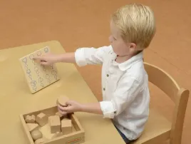 zgaduj-dotykiem-odgadnij-ksztalty-12-elementow-masterkidz