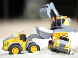 dickie-construction-spychacz-volvo-23-cm-marka-inna