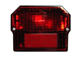 lampa-tylna-prostokatna-czerwona-s51-s70-kr51-2-sr50-mz