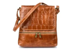 camel-damska-skorzana-wloska-listonoszka-pionowa-croco-b69