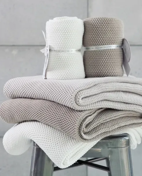 koc-coco-mini-bezowy-material-wykonania-inny