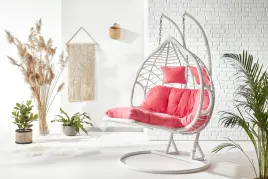 fotel-wiszacy-do-ogrodu-salonu-z-podnozkiem-kokon