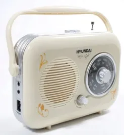 klasyczne-radio-styl-retro-hyundai-pr100b-fa-am
