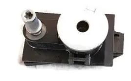 audi-a1-lift-8x-uchwyt-mocowanie-lampy-przod