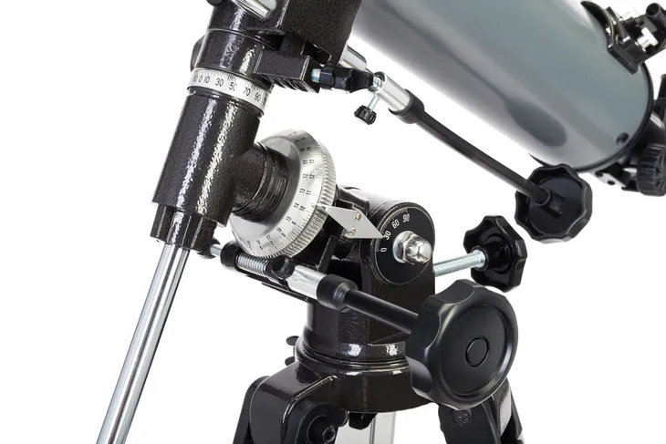 teleskop-levenhuk-blitz-80-plus-ogniskowa-900-mm-marka-levenhuk