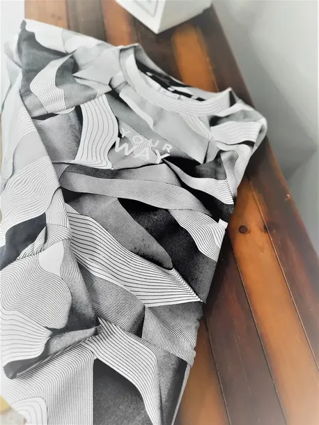 4f-bluza-damska-krotka-bld021-stan-nowy-cechy-dodatkowe-brak