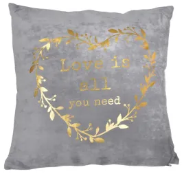 poduszka-love-is-all-you-need