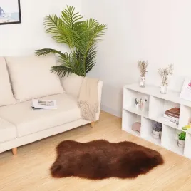 skora-owcza-sztuczne-futerko-salon-90-95-cm