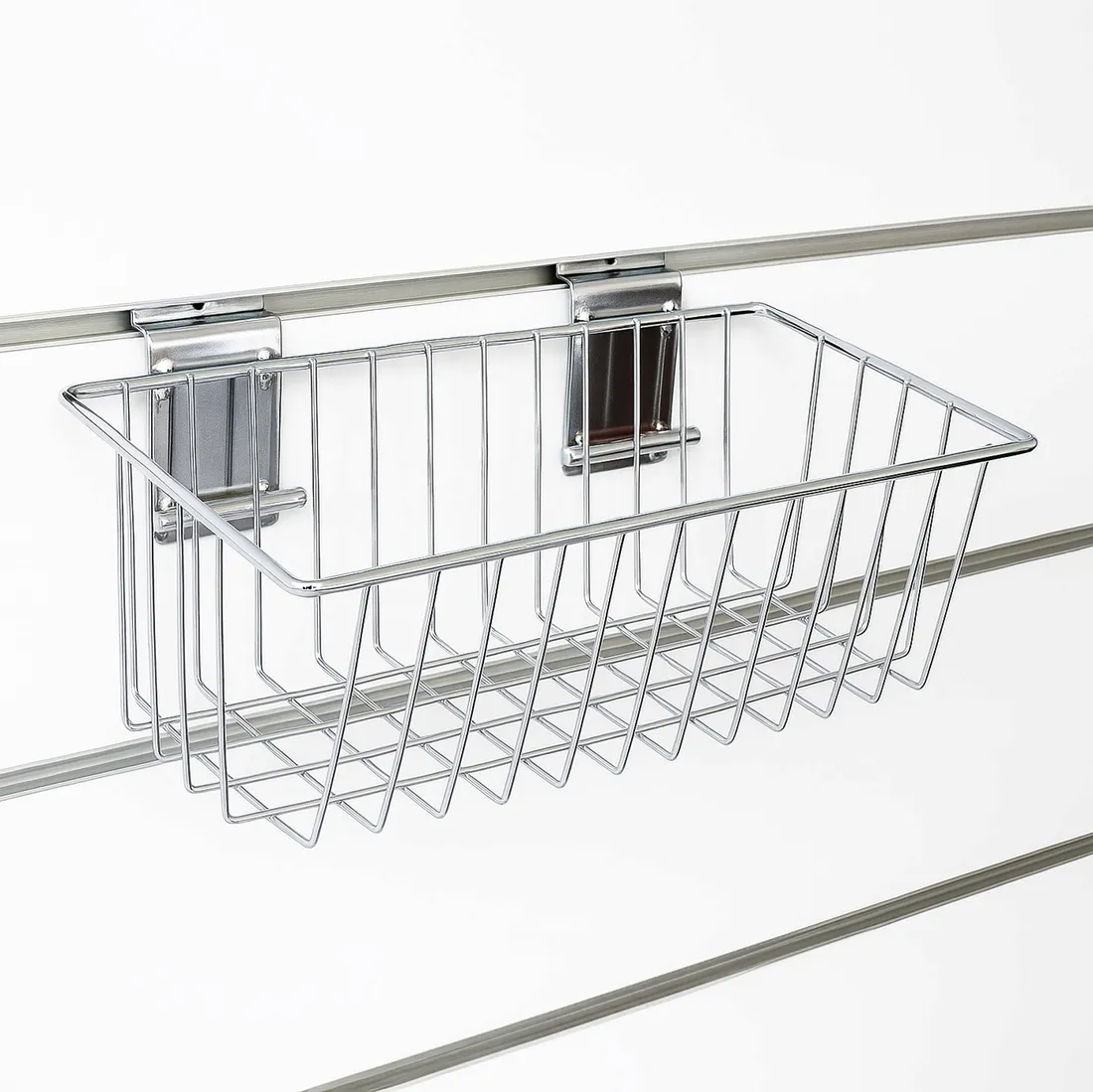 kosz-koszyk-z-drutu-30cm-na-panel-slatwall-chrom-b1