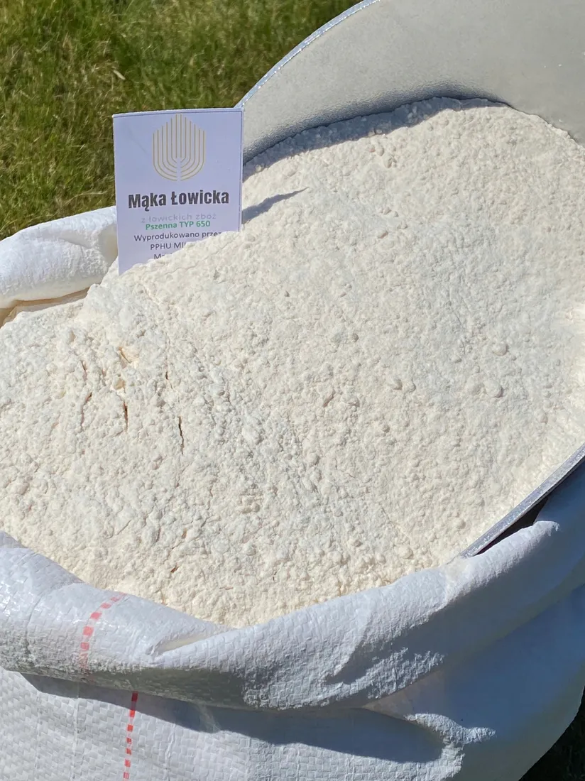 lowicka-chlebowa-maka-pszenna-typ-650-5kg