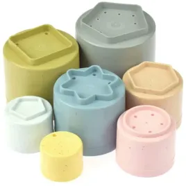 kubeczki-babeczki-do-zabawy-z-piaskiem-i-woda-7-el-dantoy