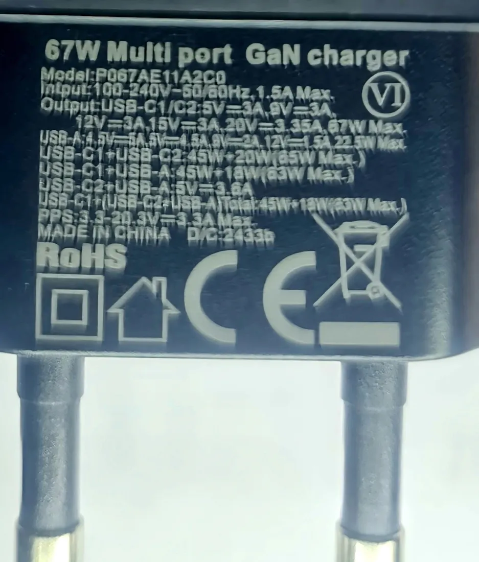 ladowarka-toocki-gan-usb-2x-usb-c-pd-67w