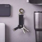 brelok-z-pendrive-gentlemen-s-hardware