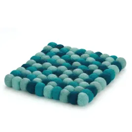 podkladka-pod-gorace-naczynia-cilio-21-x-21-cm-owcza-welna-niebieska